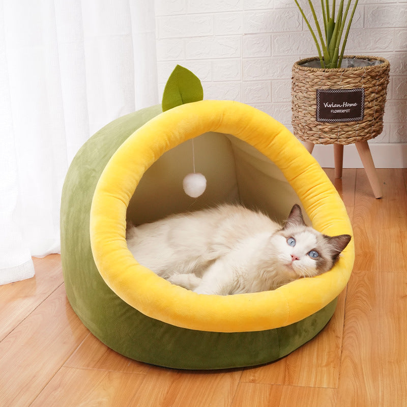 "Semi-Enclosed Cat House: Warm and Ideal for All Seasons"